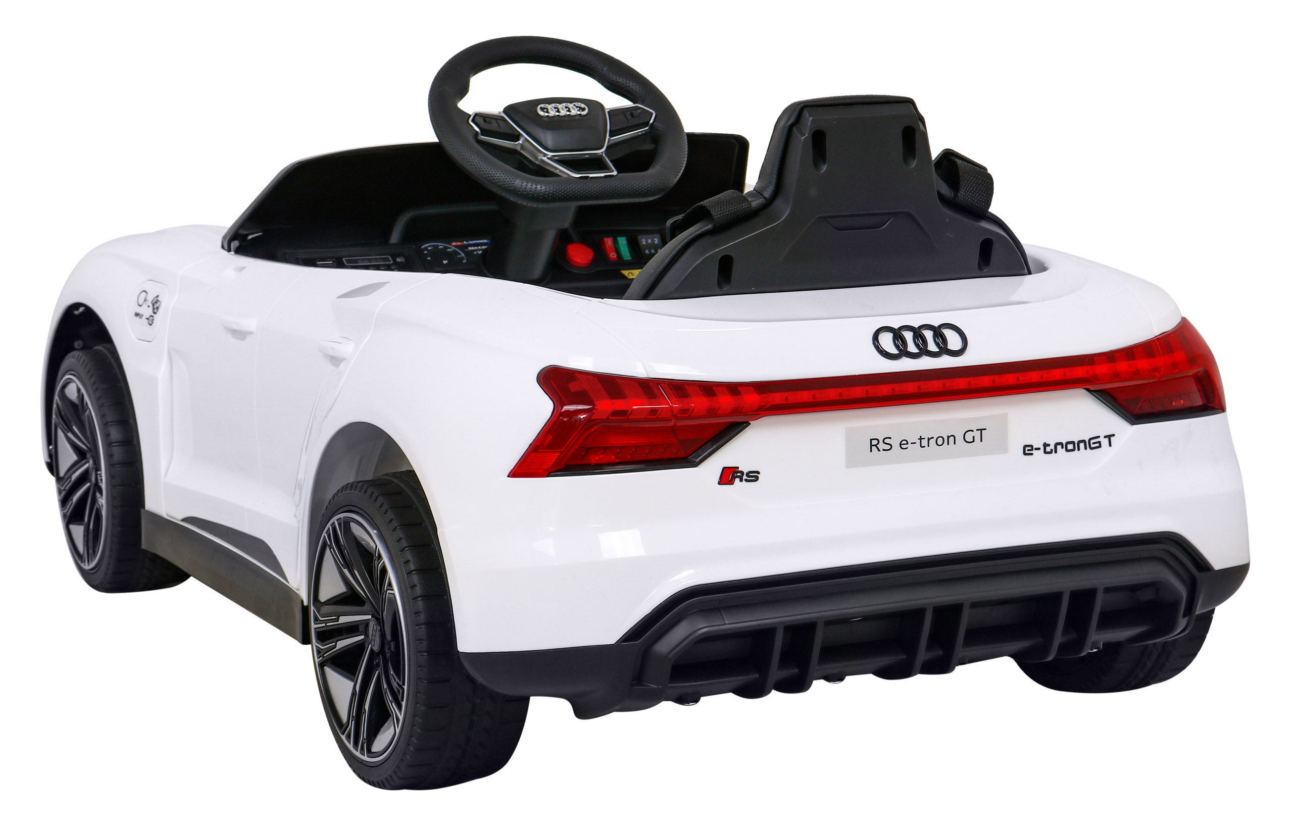 Audi RS E-Tron GT na akumulator Biały + Pilot + Napęd 4x4 + Radio MP3 + LED + EVA